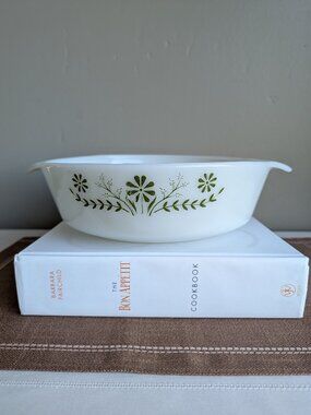 Vintage Glasbake Green Daisy 438 9" Round Casserole Dish